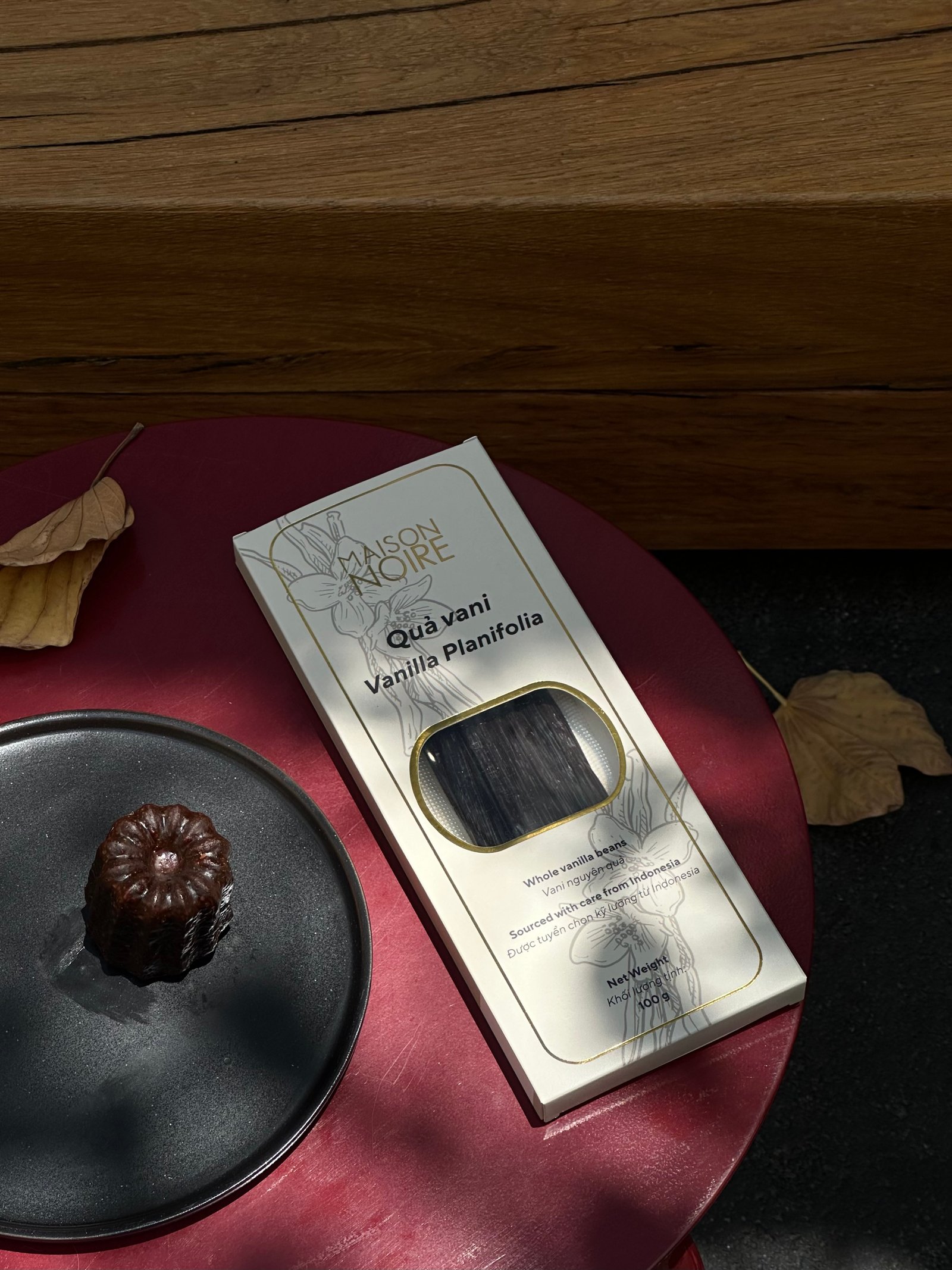 Maison Noire Vanilla Planifolia 100g Reserve Box with Fresh Cannelé